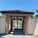 Oasi Di Konukevi